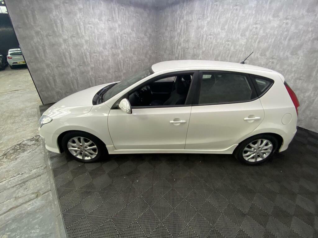 Hyundai I30 Crdi Comfort Black #15