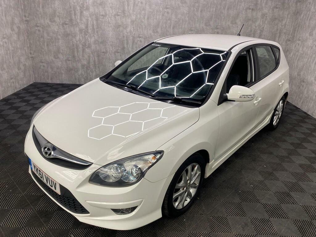 Hyundai I30 Crdi Comfort Black #2