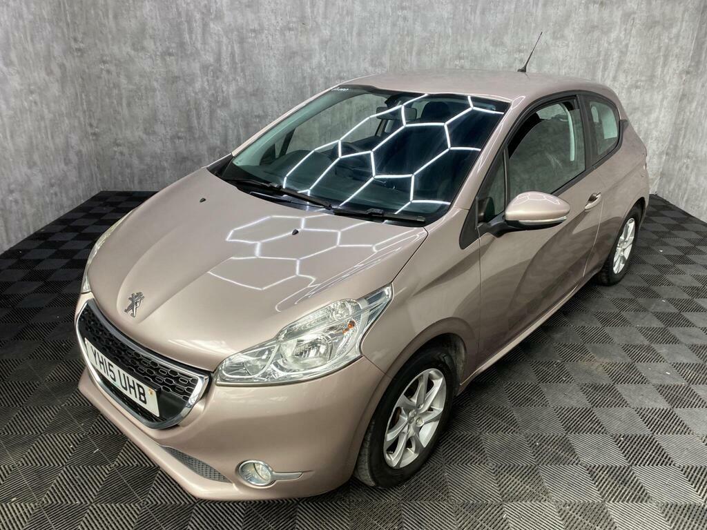Peugeot 208 1.2 Vti Active Pink #2