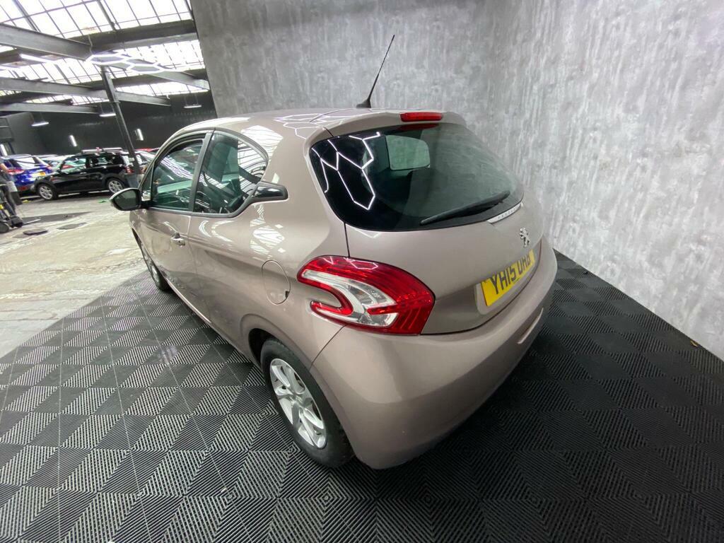 Peugeot 208 1.2 Vti Active Pink #13