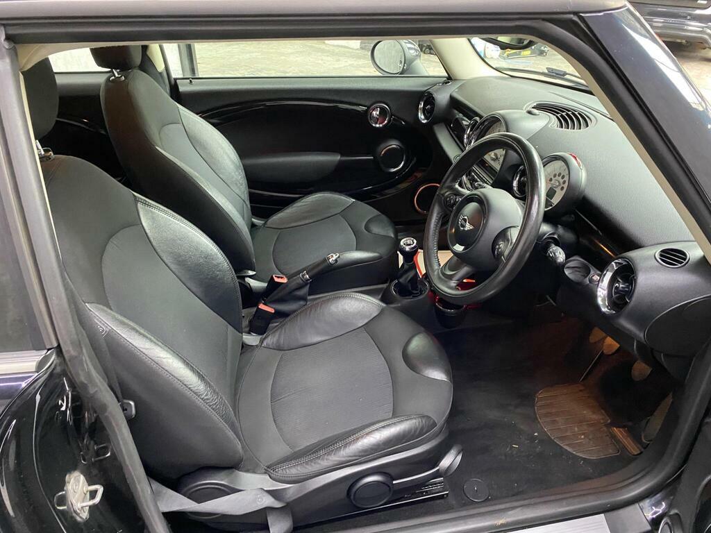 Mini Clubman 1.6 Cooper S White #21