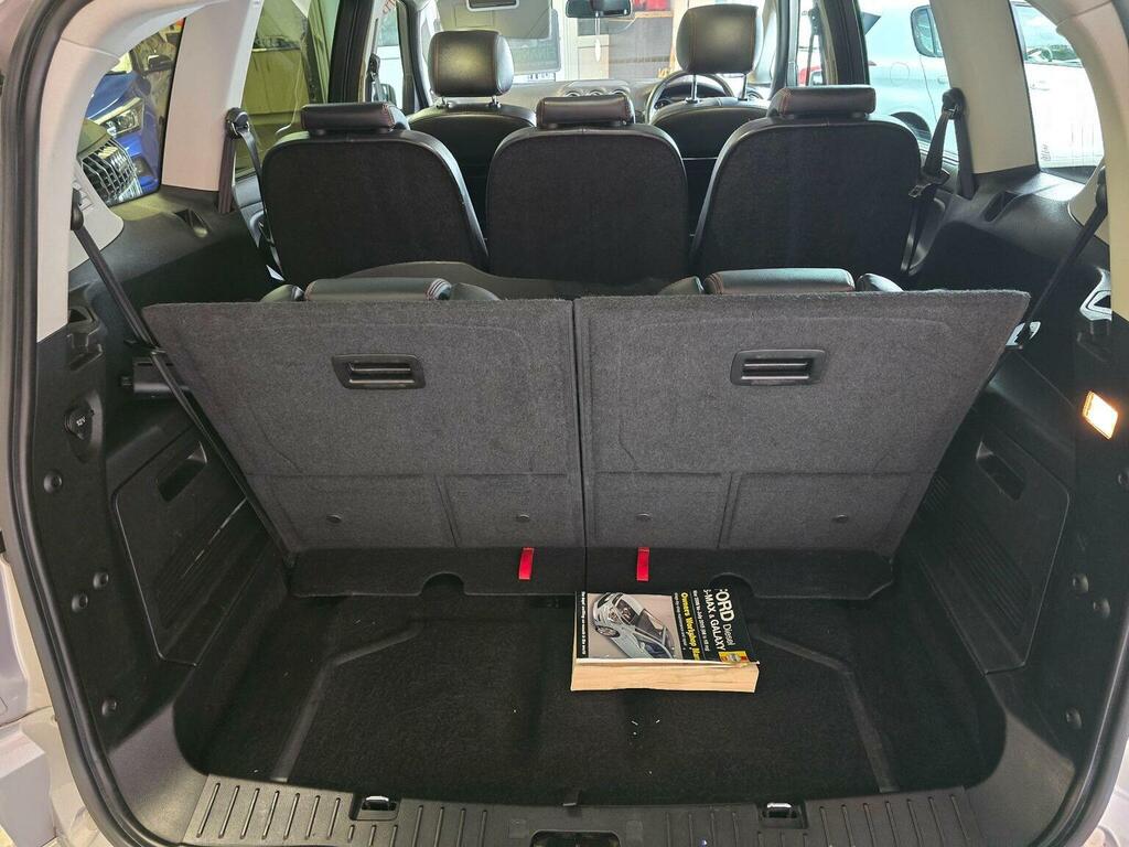 Ford S-Max 2.0T Ecoboost Green #28
