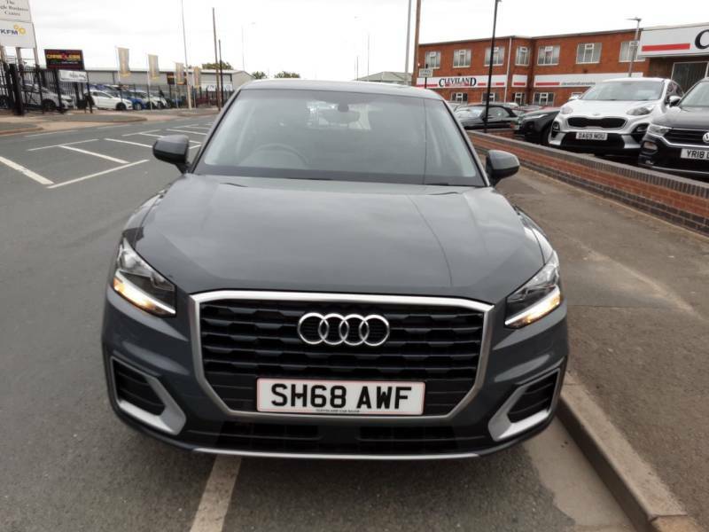 Audi Q2 30 Tfsi Se Grey #2