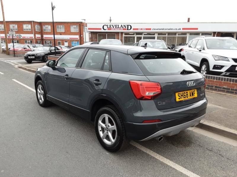 Audi Q2 30 Tfsi Se Grey #4