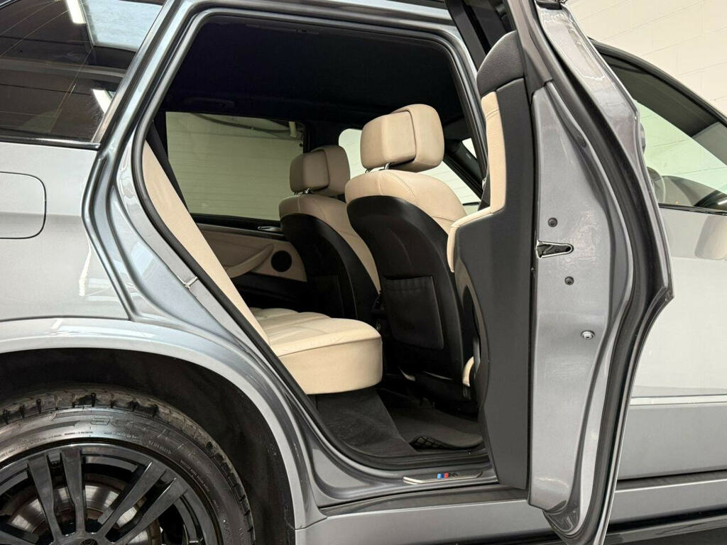 BMW X5   #30