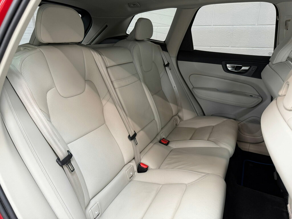 Volvo XC60 2.0 T5 Inscription Pro Suv Awd Eur Red #6