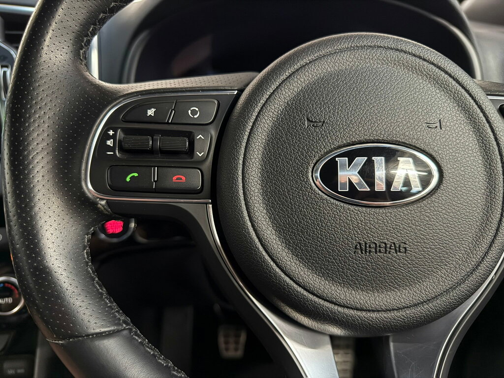Kia Sportage 2 Crdi Isg White #21
