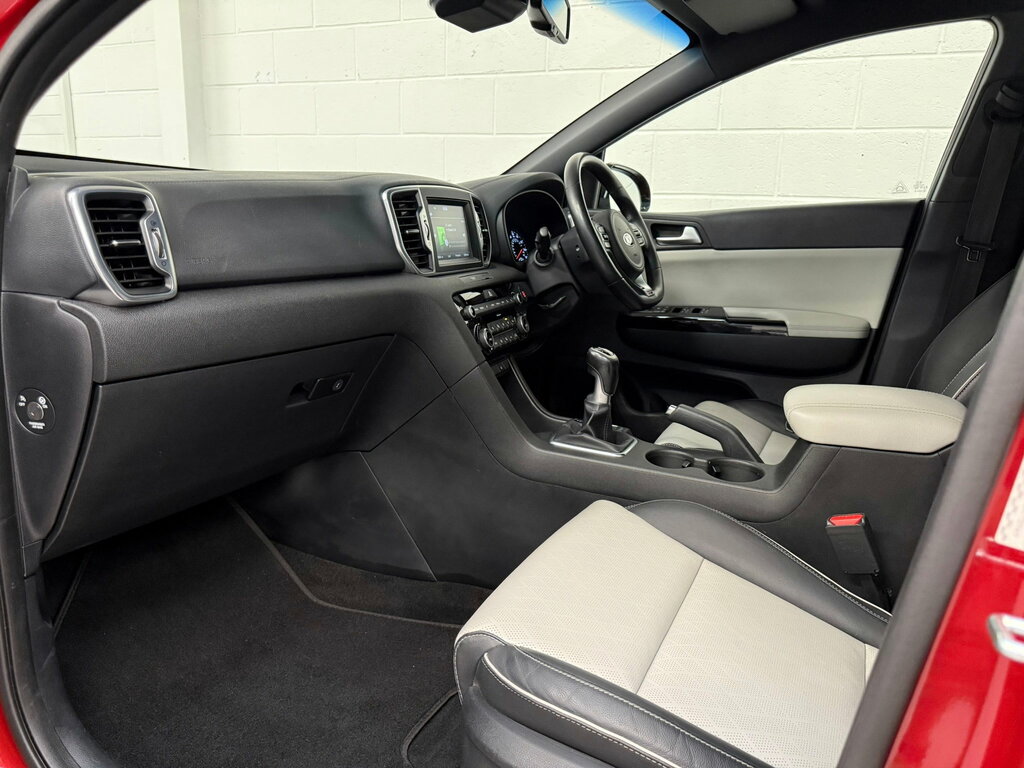 Kia Sportage 2 Crdi Isg White #31