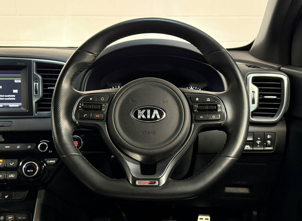 Kia Sportage 2 Crdi Isg White #11