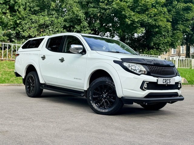 Mitsubishi L200 2.4 Di-d Dc Barbarian Pickup Double Cab White