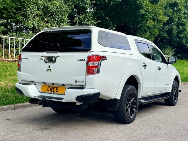 Mitsubishi L200 Green #21