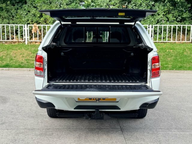 Mitsubishi L200 Green #8