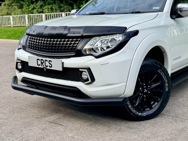 Mitsubishi L200 Green #34