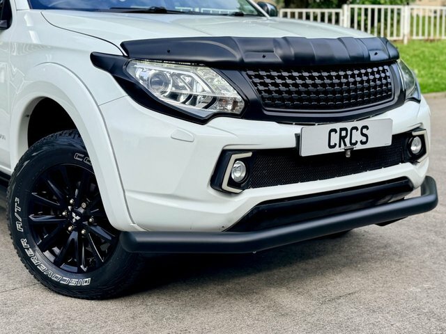 Mitsubishi L200 Green #31