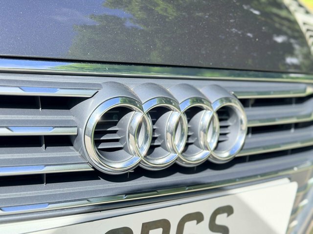 Audi A4 A4 S Line Black Edition 35 Tfsi S-a White #28