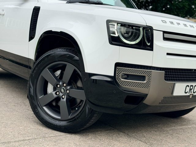 Land Rover Defender 110 3.0 D250 X-dynamic Hse 110 Black #45