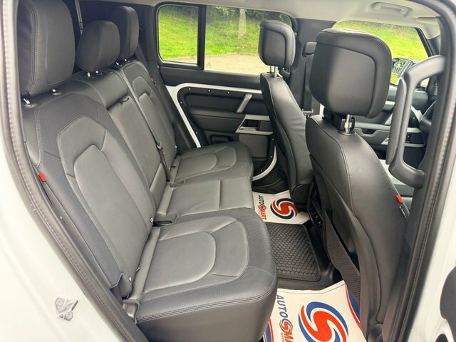 Land Rover Defender 110 3.0 D250 X-dynamic Hse 110 Black #24