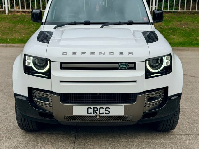 Land Rover Defender 110 3.0 D250 X-dynamic Hse 110 Black #52