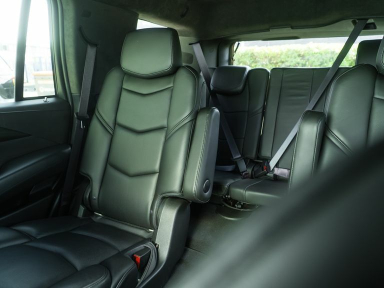 Cadillac Escalade 6.0 V8 4Wd Black #46