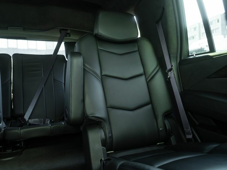Cadillac Escalade 6.0 V8 4Wd Black #48