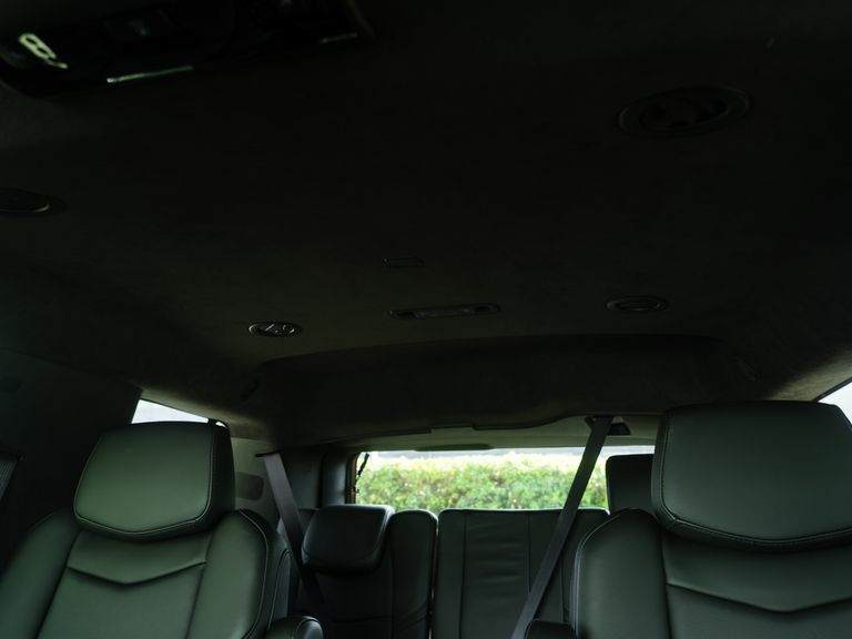 Cadillac Escalade 6.0 V8 4Wd Black #45