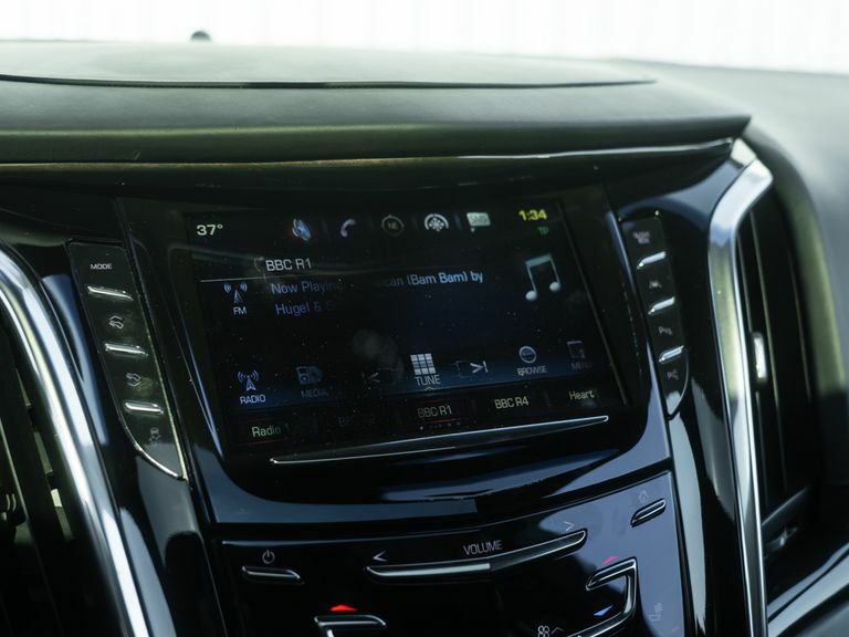 Cadillac Escalade 6.0 V8 4Wd Black #28