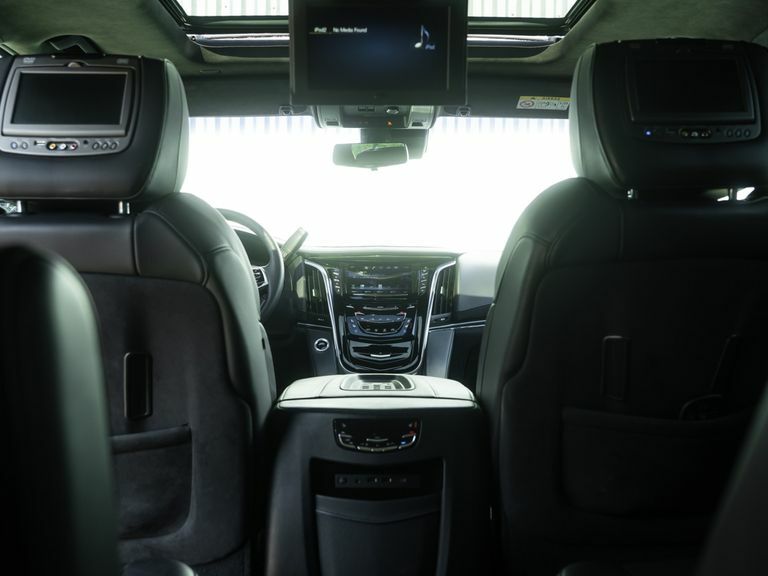 Cadillac Escalade 6.0 V8 4Wd Black #37