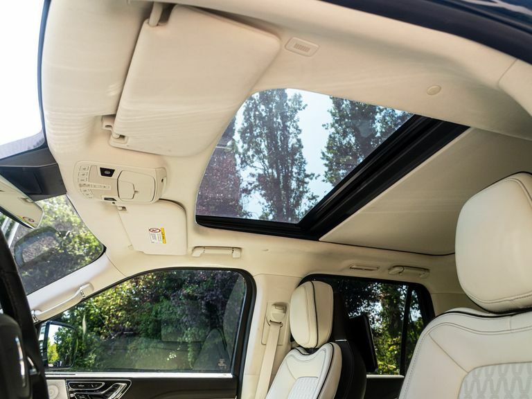 Lincoln Navigator Suv Blue #10