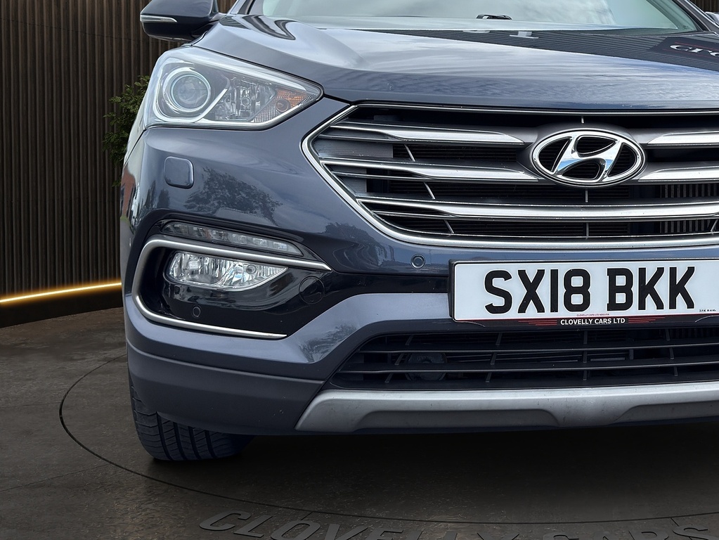 Hyundai Santa Fe Black #16