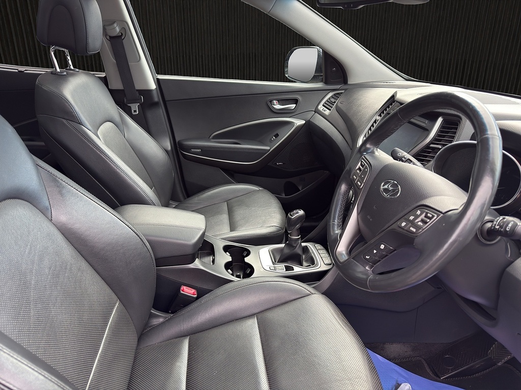 Hyundai Santa Fe Black #11