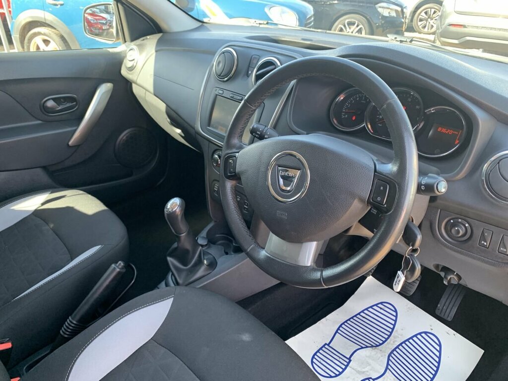 Dacia Sandero  White #12