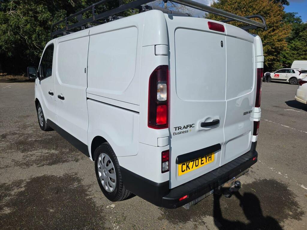 Renault Trafic 2.0 Dci Energy 28 Business Swb Standard Roof Euro White #3