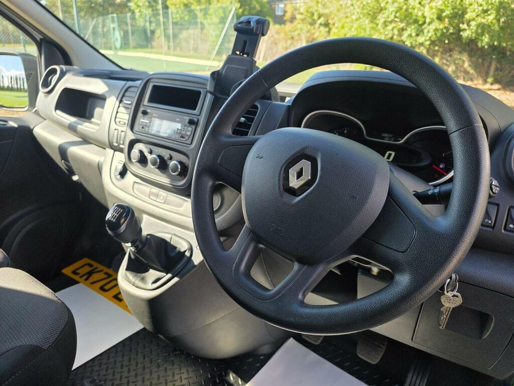 Renault Trafic Panel Van 2.0 Dci Energy 28 Sport Swb Standard Roo Silver #7