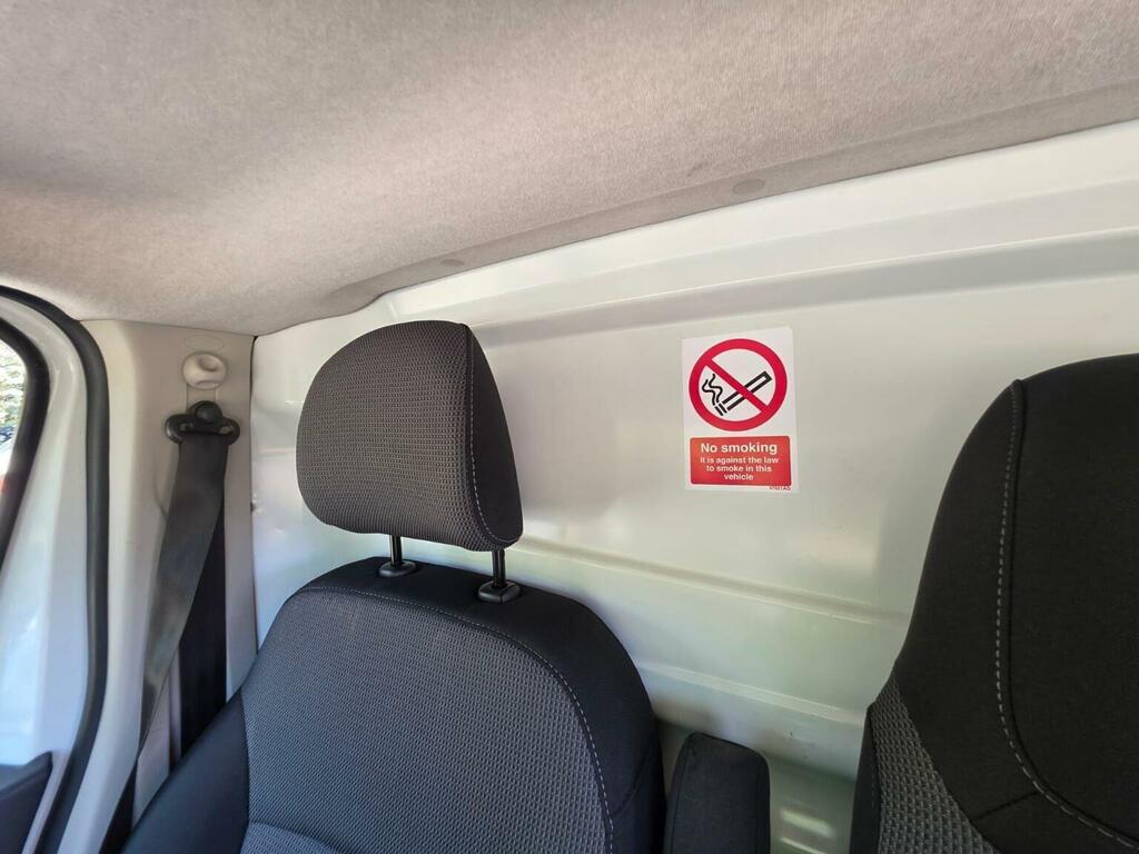 Renault Trafic Panel Van 2.0 Dci Energy 28 Sport Swb Standard Roo Silver #14