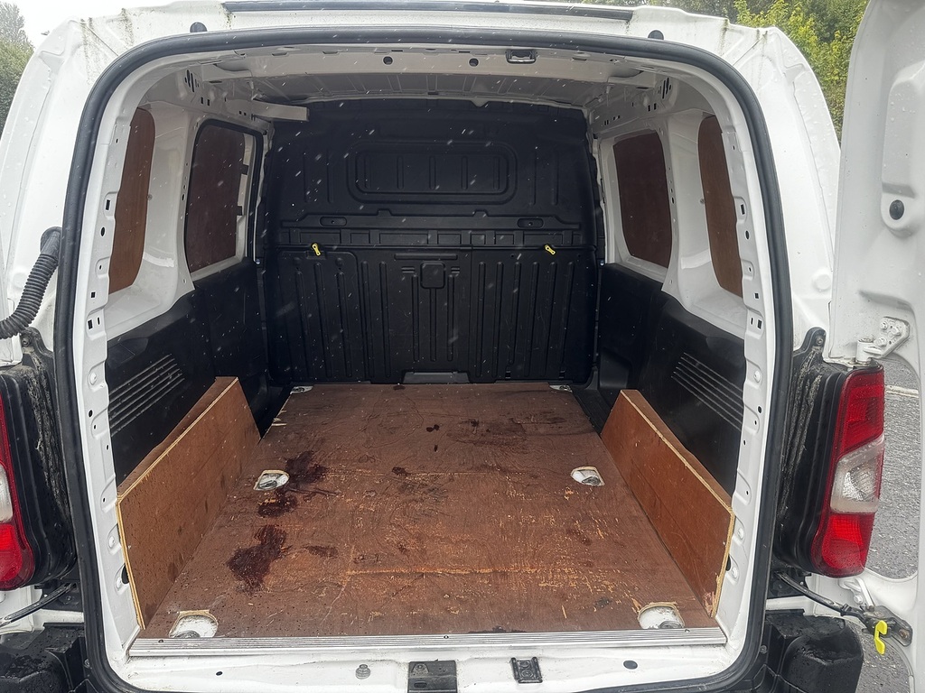 Citroen Berlingo Bluehdi 650 Enterprise M Pro U4330 Ulez White #6