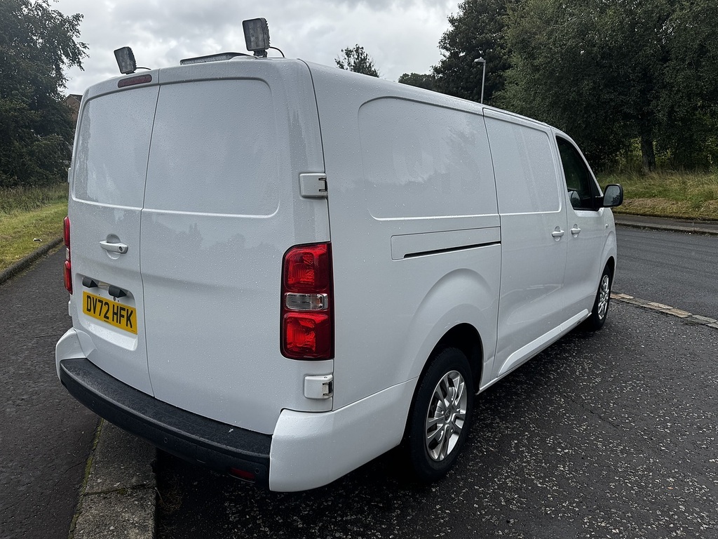 Vauxhall Vivaro Turbo D 2900 Sportive U4332 Ulez White #4