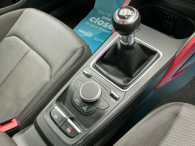 Audi Q2 Audi Q2 S Line 1.4 Tfsi Cylinder On Demand 150 Ps Black #16