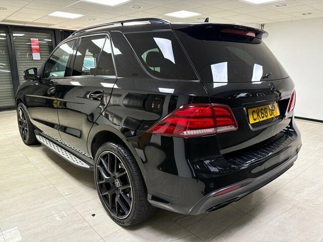 Mercedes-Benz GLE Class 2018 3.0 Gle350d V6 Amg Night Edition Suv Dies Black #4