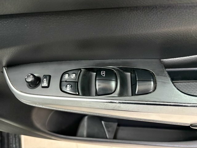 Nissan Navara Automatic Grey #18