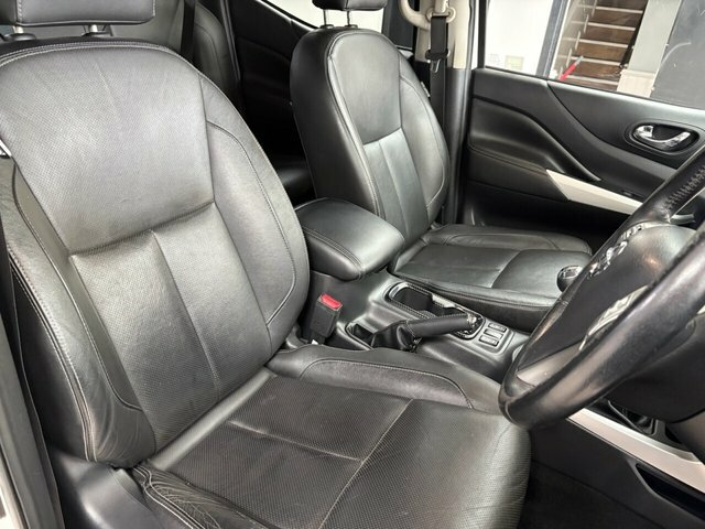 Nissan Navara Automatic Grey #16