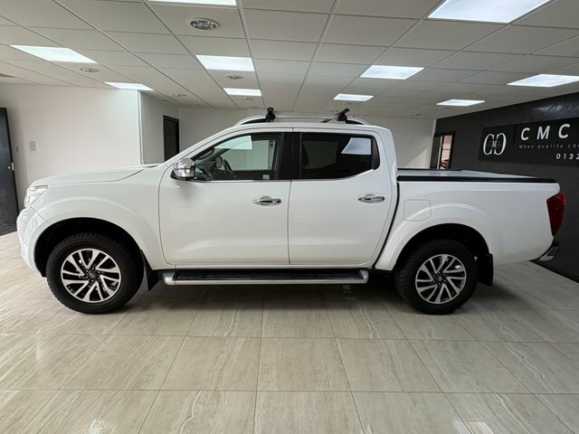 Nissan Navara 2.3 Dci Tekna Pickup Double Cab White #6