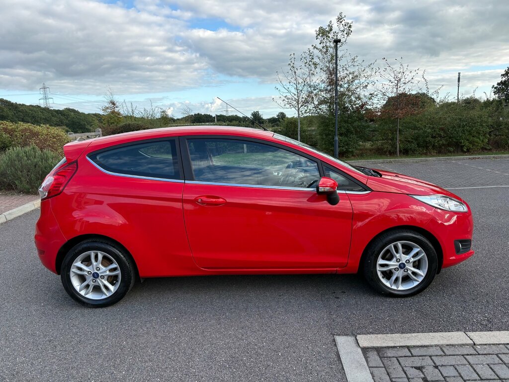 Ford Fiesta 1.0 Ecoboost Zetec Silver #5