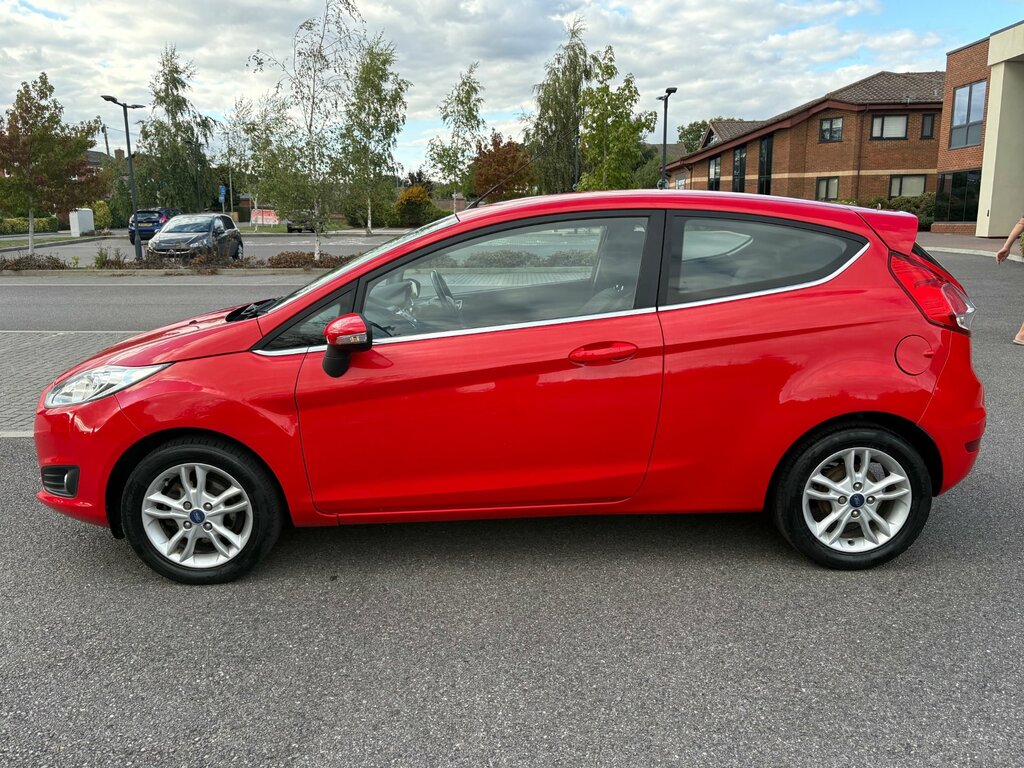 Ford Fiesta 1.0 Ecoboost Zetec Silver #4