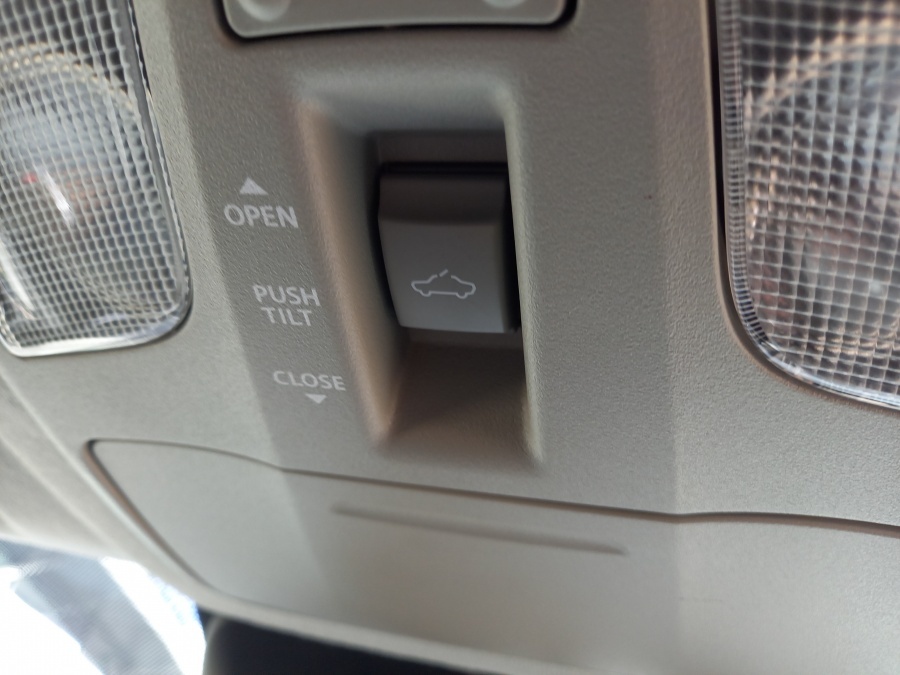 Suzuki Vitara Sz-t Silver #35
