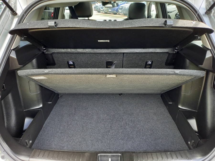 Suzuki Vitara Sz-t Silver #9