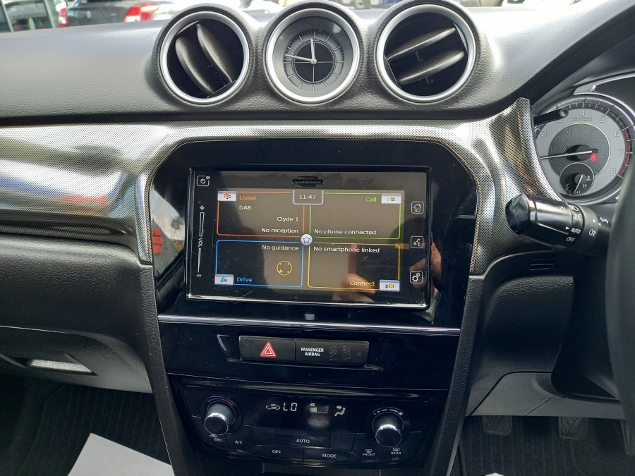 Suzuki Vitara Sz-t Silver #30