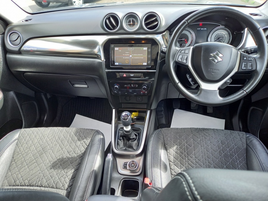 Suzuki Vitara Sz-t Silver #13
