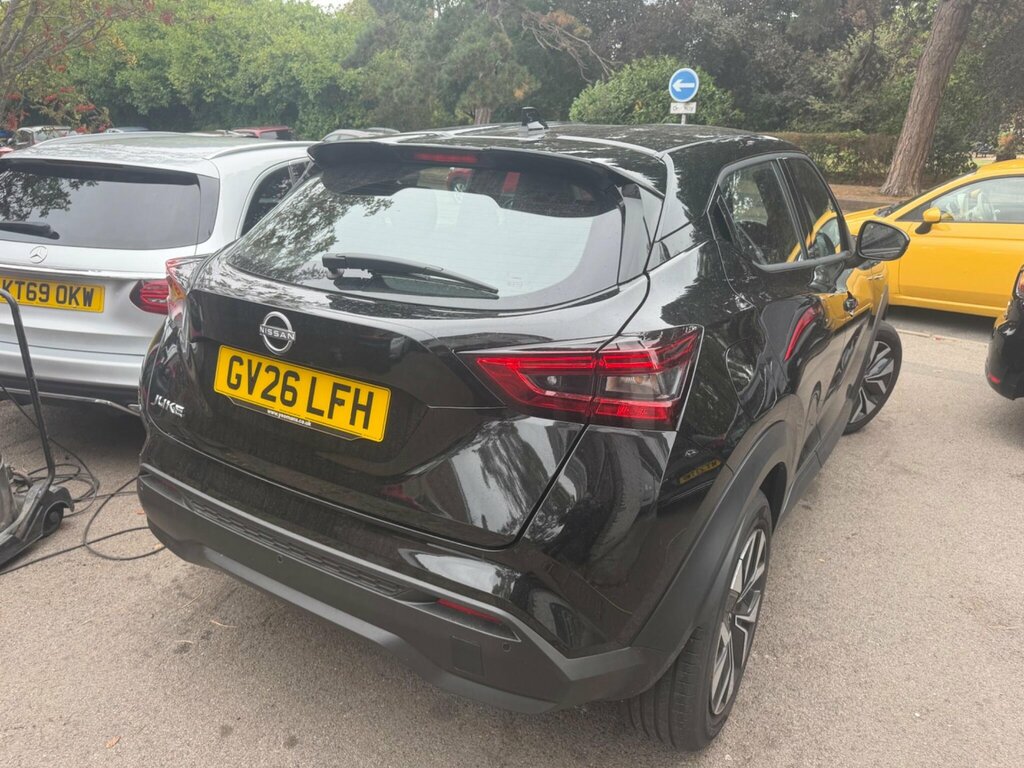 Nissan Juke Hatchback Grey #9