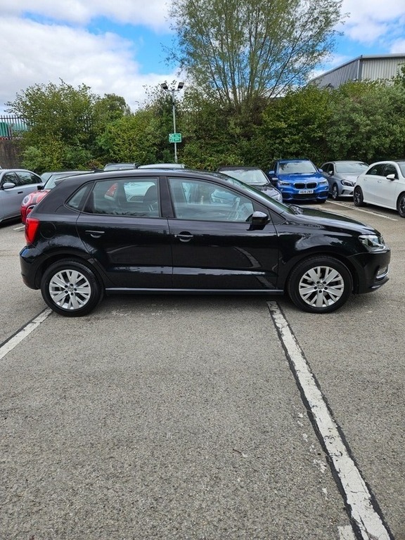 Volkswagen Polo Se Tdi Black #4