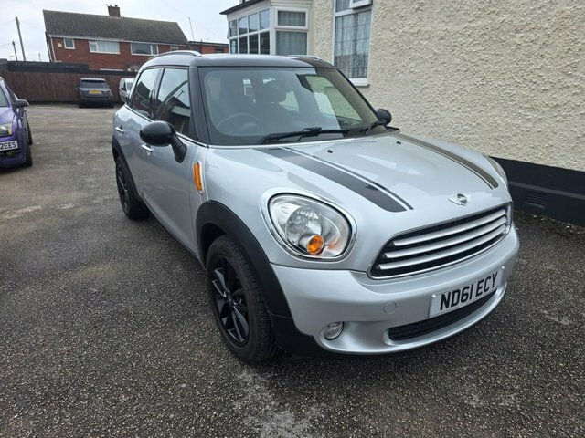 Mini Countryman 1.6 Cooper Suv Euro 5 S S 122 Silver #2